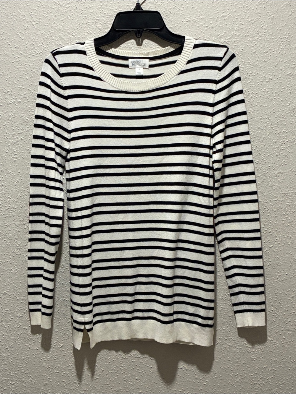 Market & Spruce White and Black Striped Knit Top